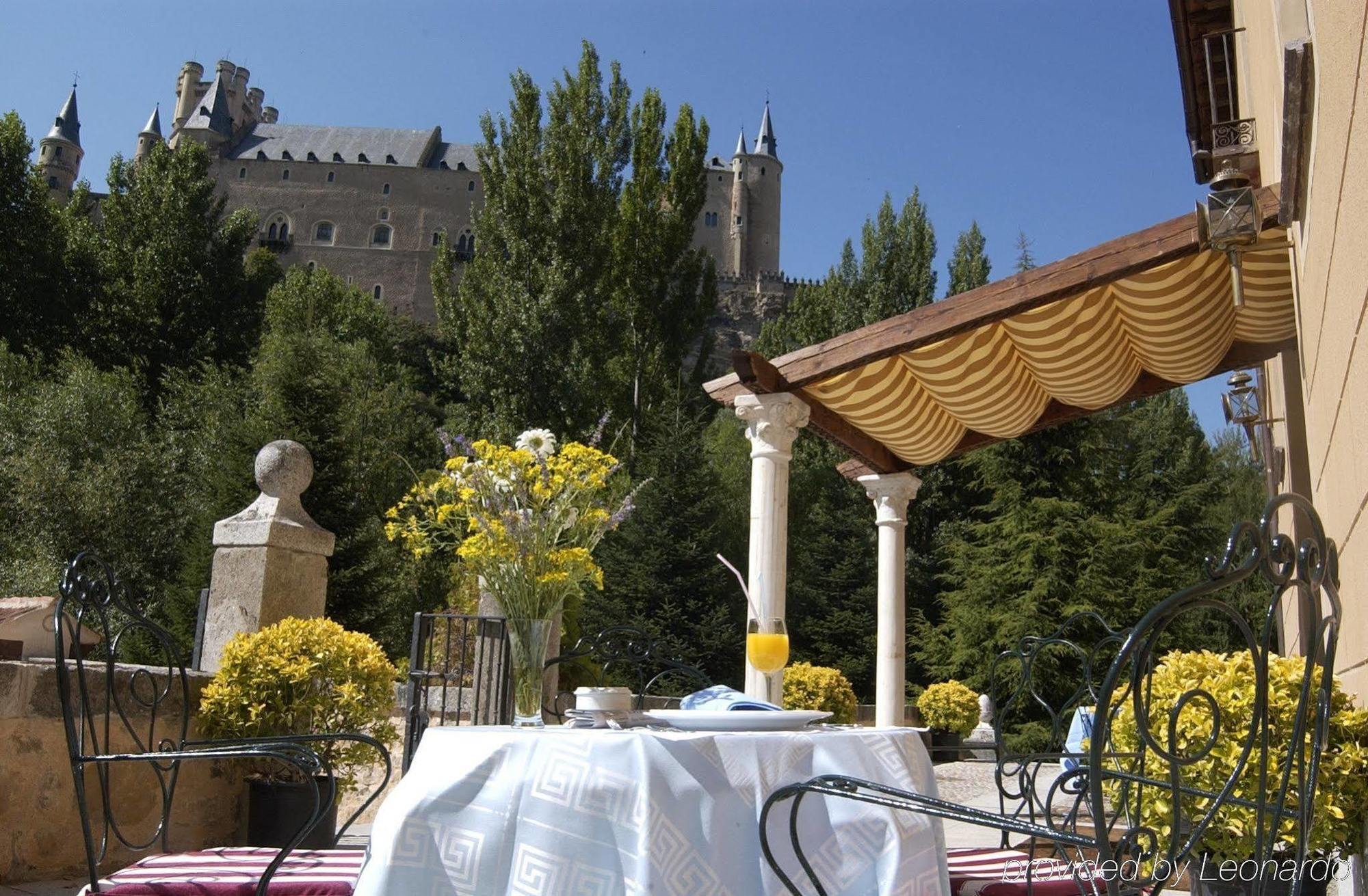 Hotel Alcazar Ségovie Restaurant photo